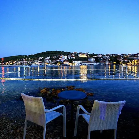 شقة Mare Vista Sea View كالي