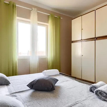 Mare Vista Sea View Apartment Daire Kali