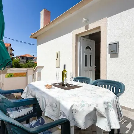 Mare Vista Sea View Apartment Apartament