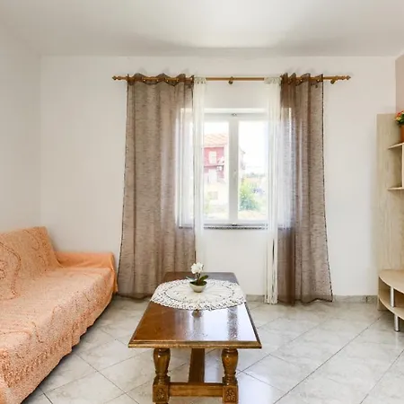 Mare Vista Sea View Apartment Daire